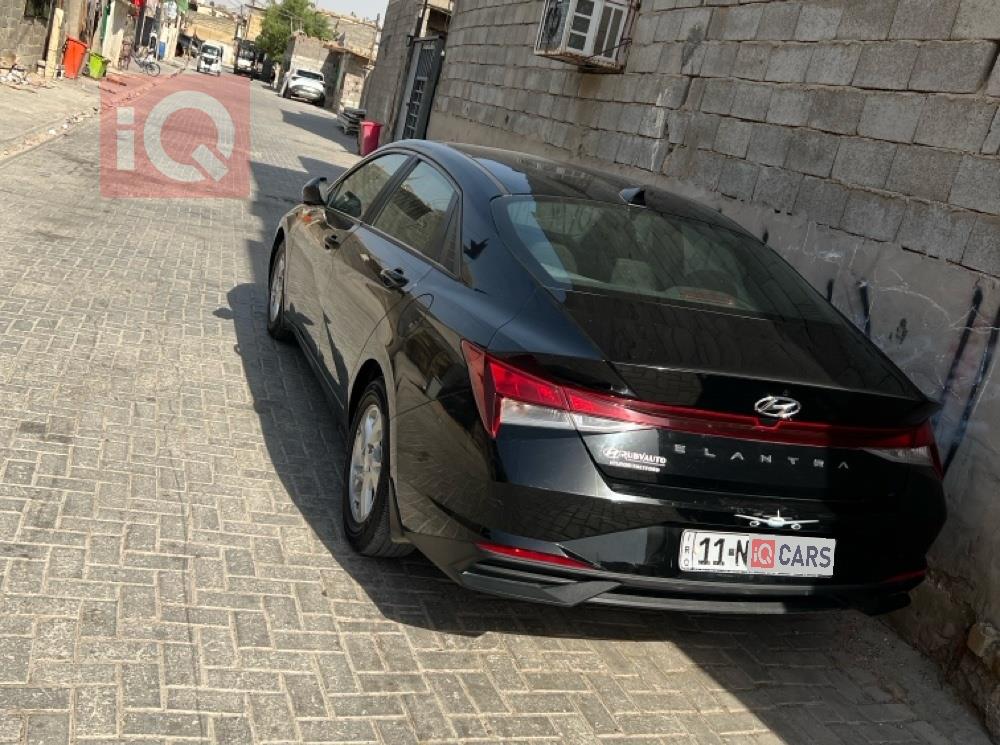 هیوندای ئەلەنترا